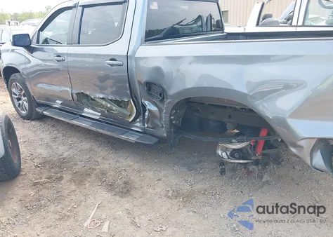 2021 Chevrolet Silverado 1500 4Wd Short Bed Lt z USA, uszkodzony, nr VIN 1GCUYDED3MZ411911